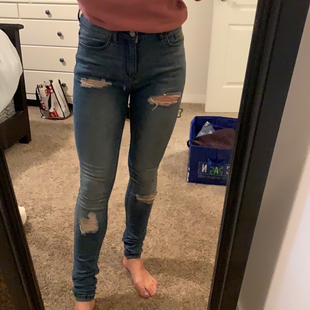 Ripped jeans